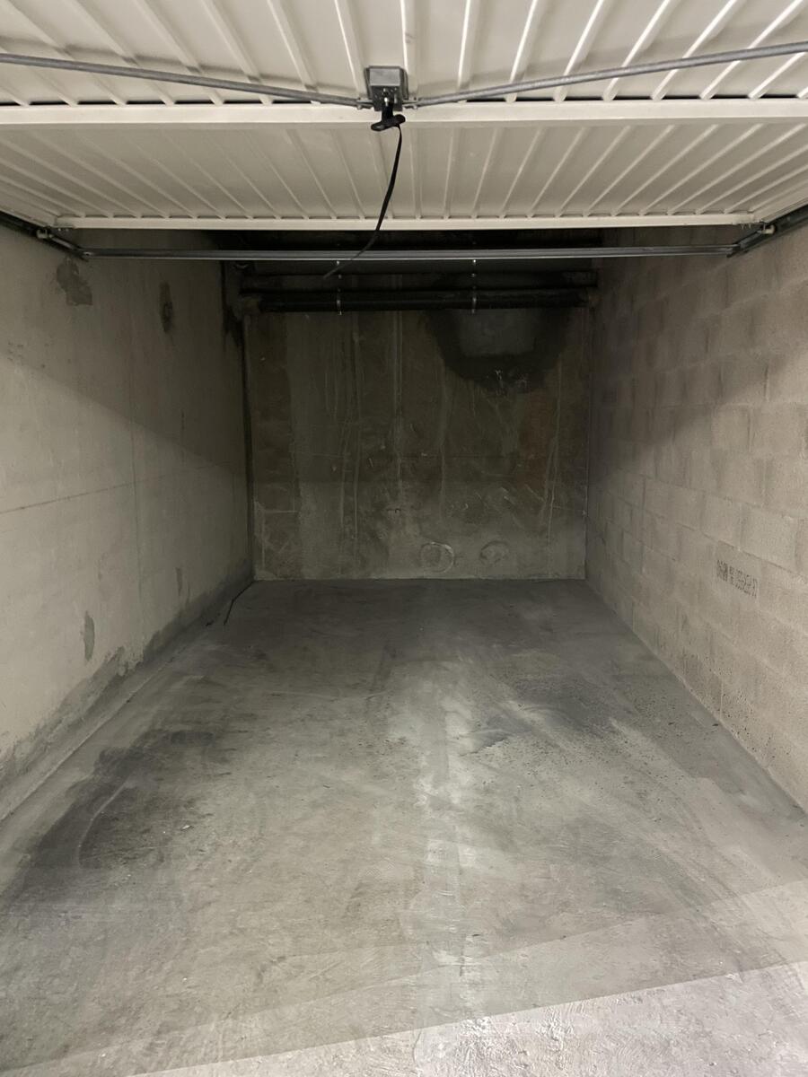 Garage - Marseille 8me